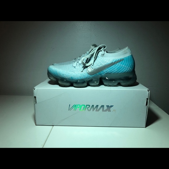 Nike Ice Blue Vapormax - Picture 4 of 6